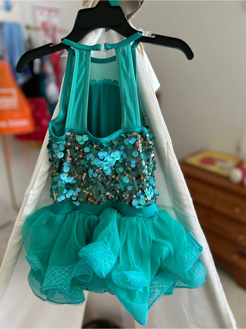 Weissman Dance Costume Turquoise Sequin Bustle Small Child Everyday Popstar